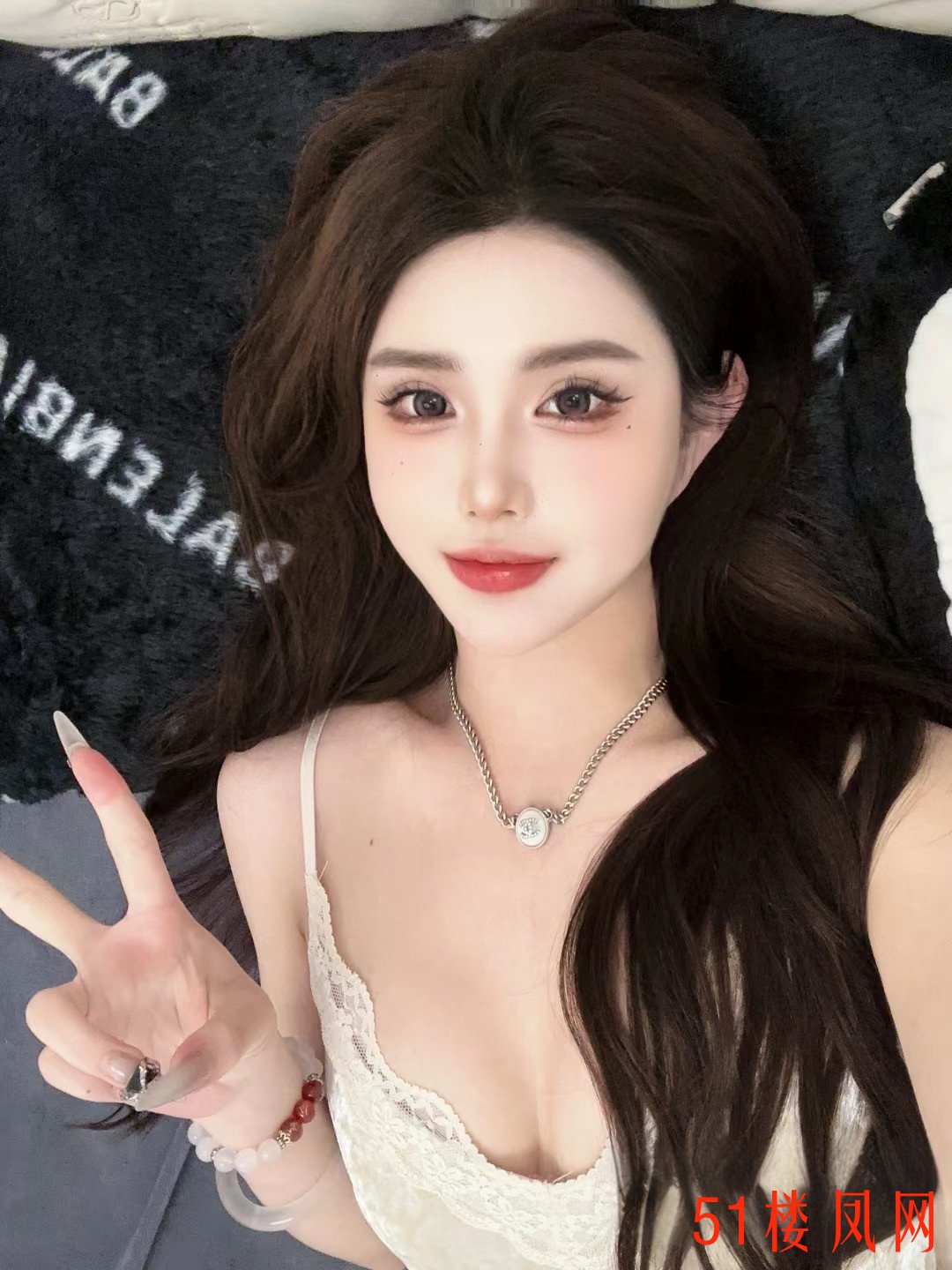 011.jpg