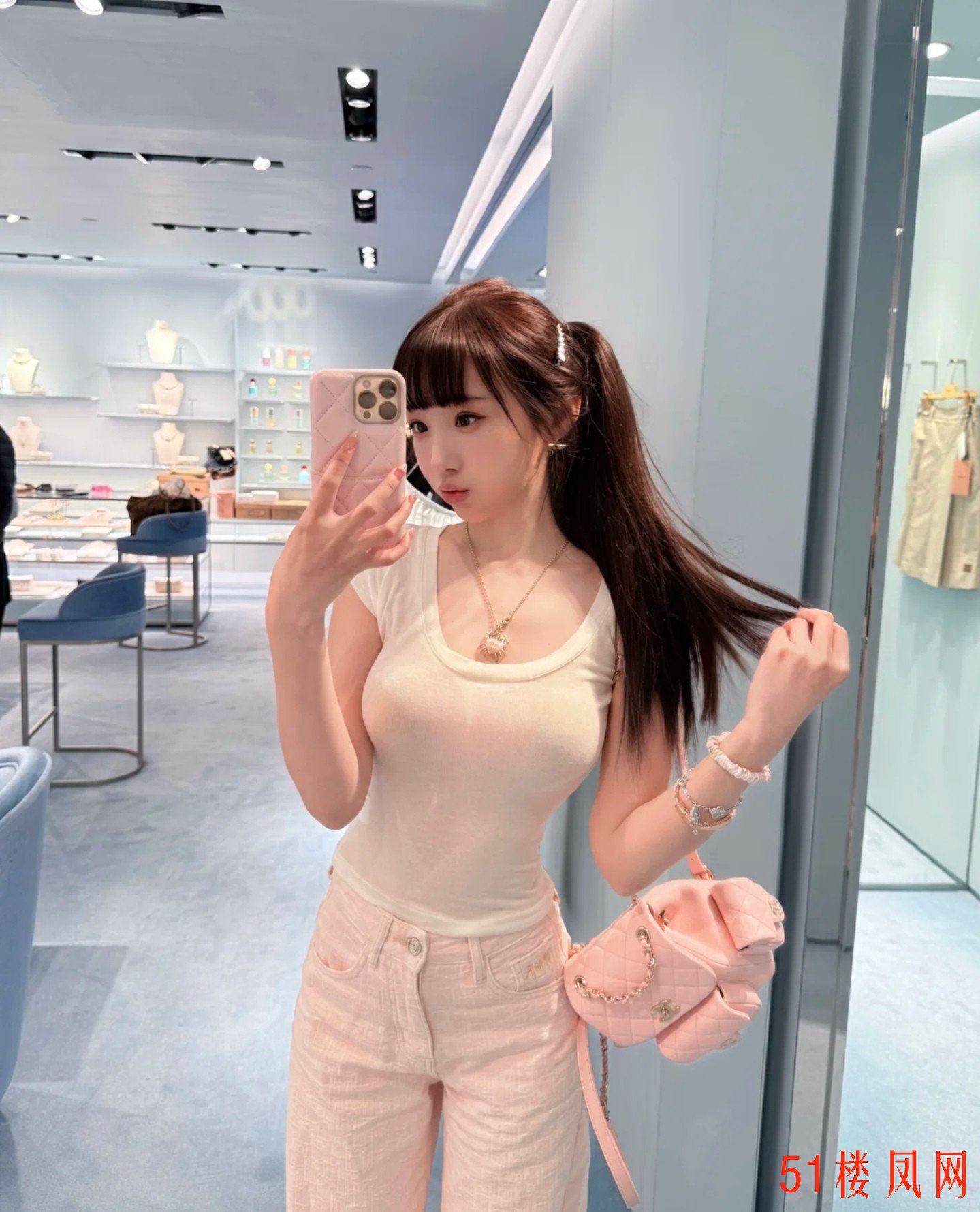 Camera_XHS_17484269540631040g2sg31hfj02c5jo105ntnj11g9788fvblcj0_edit_176214962159809.jpg