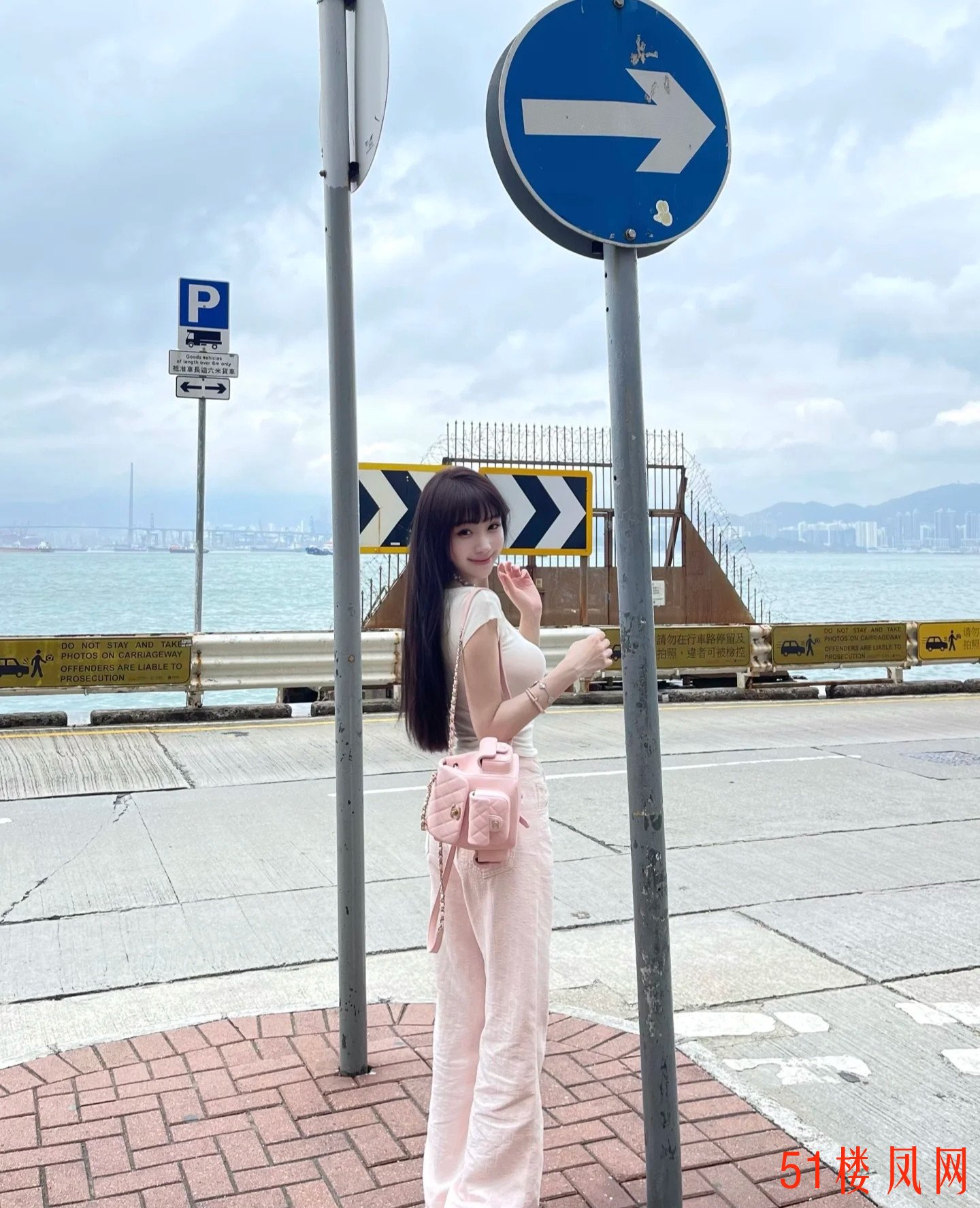 Camera_XHS_17484269626691040g2sg31hfj02c5jo205ntnj11g9788sl22gd0_edit_176235299375843.jpg