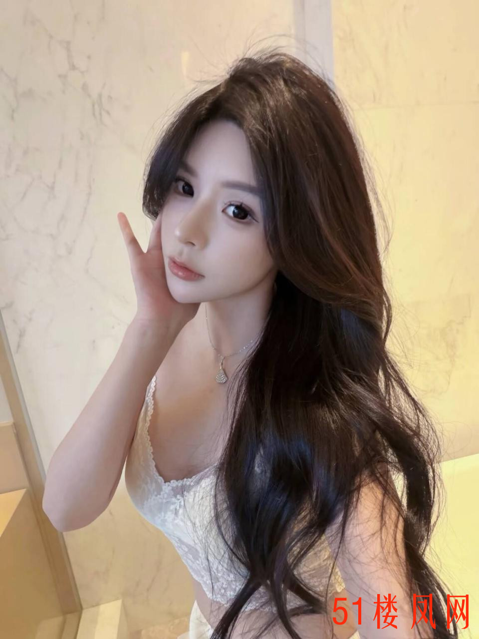CED0DE4BA3B9B2DB7F0DAD5CE607E777.jpg