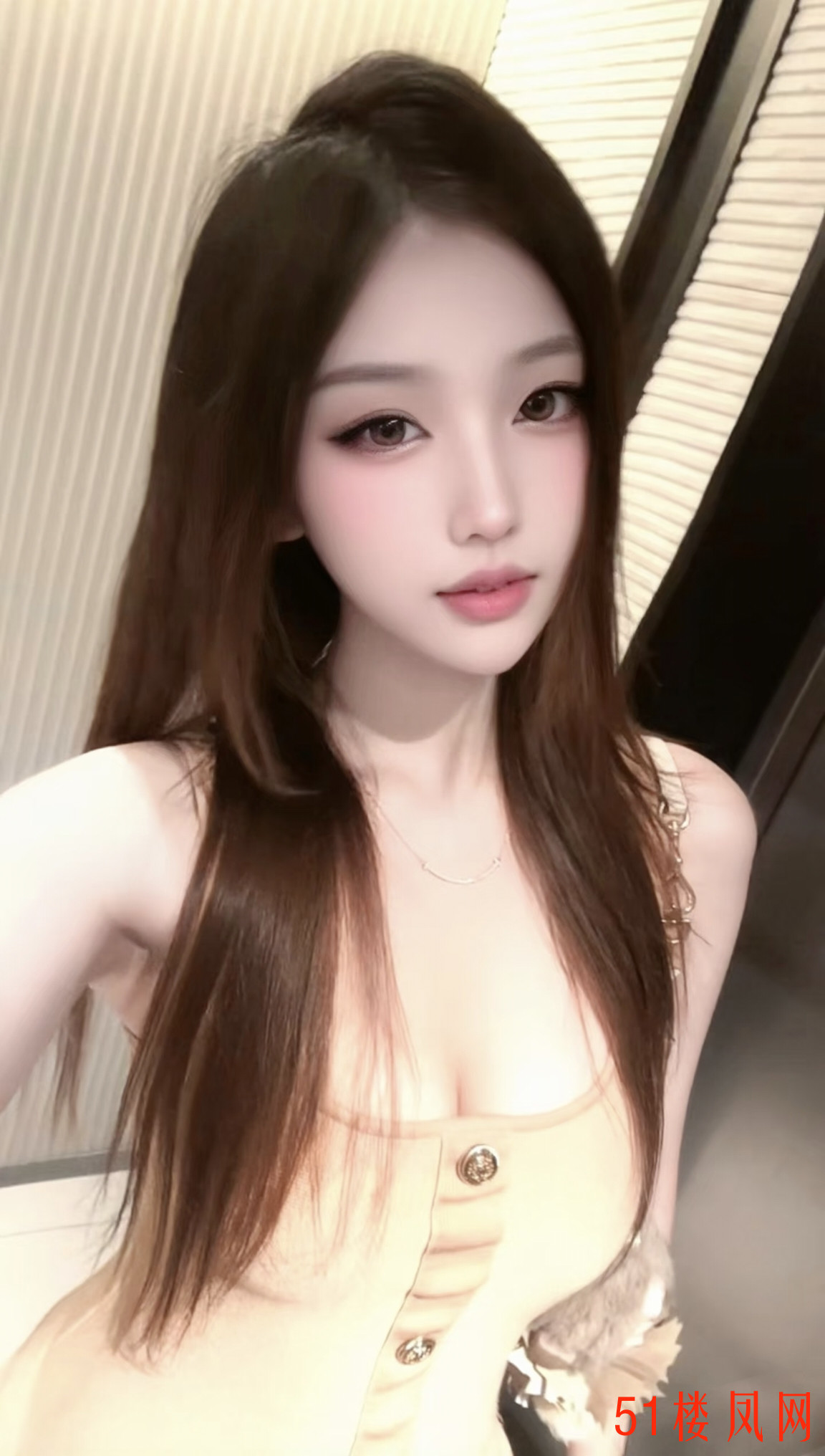 FAC0BB7E2954B878DD7E0AAD3DD86110.jpg