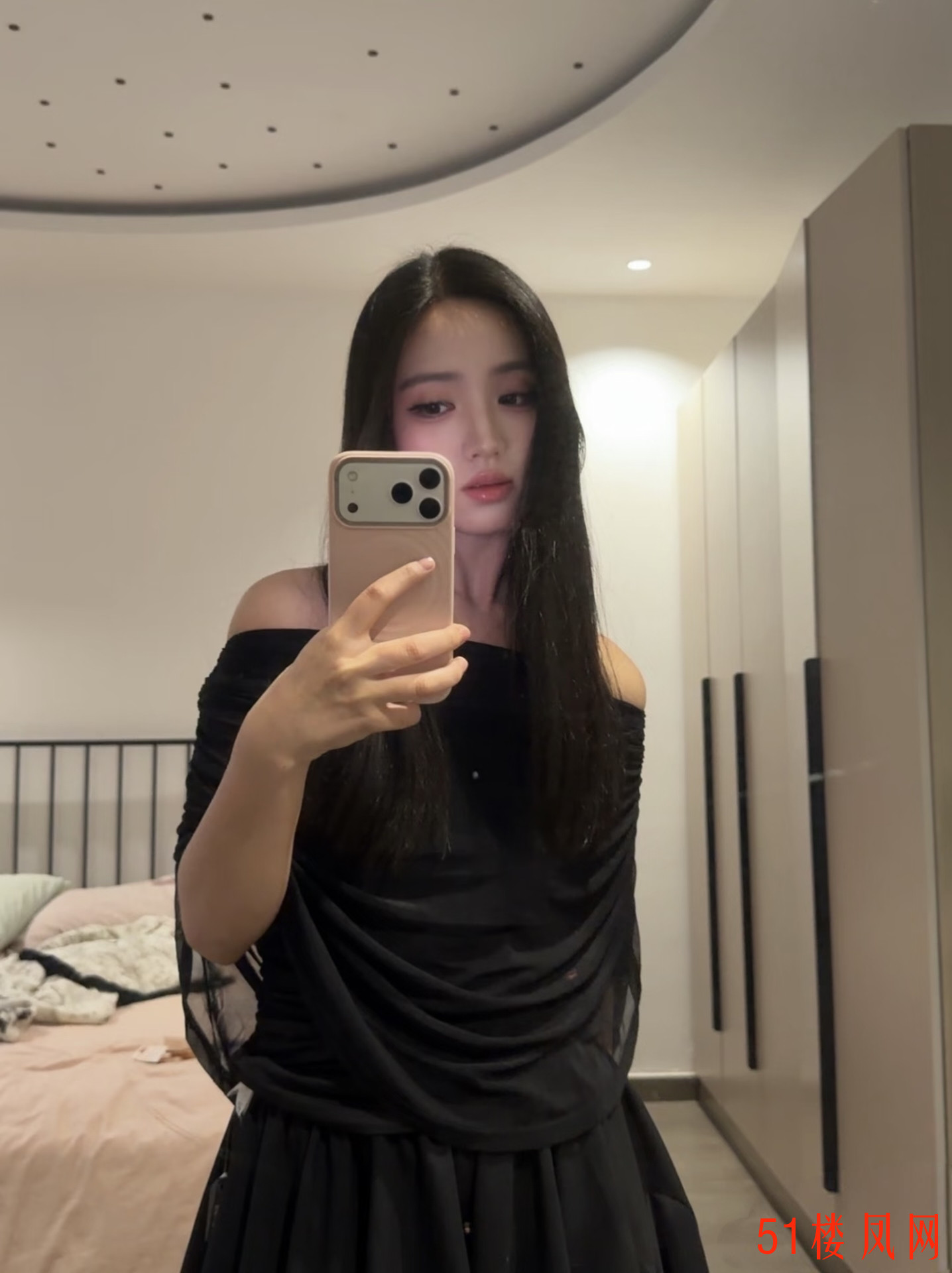 2FF12A7A58008E50A39477A9C0F3B832.jpg