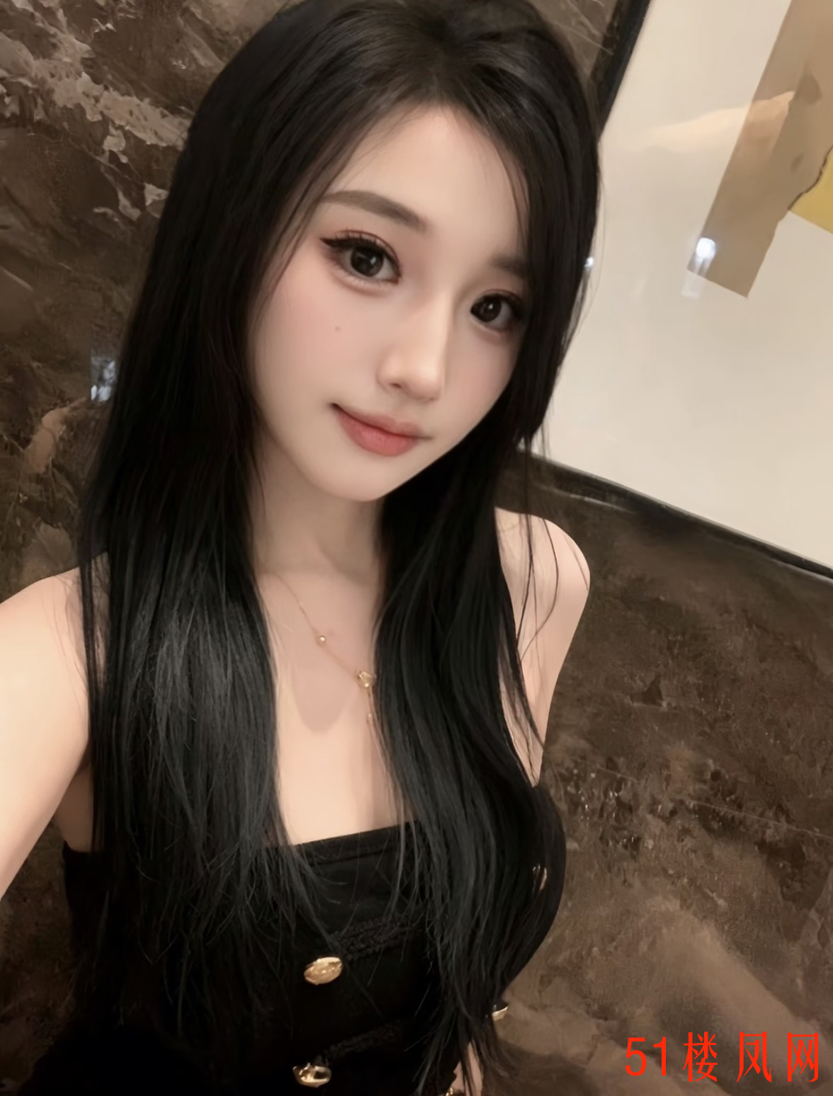 8CE630CE8A2FDE41947067663C618BBD.jpg