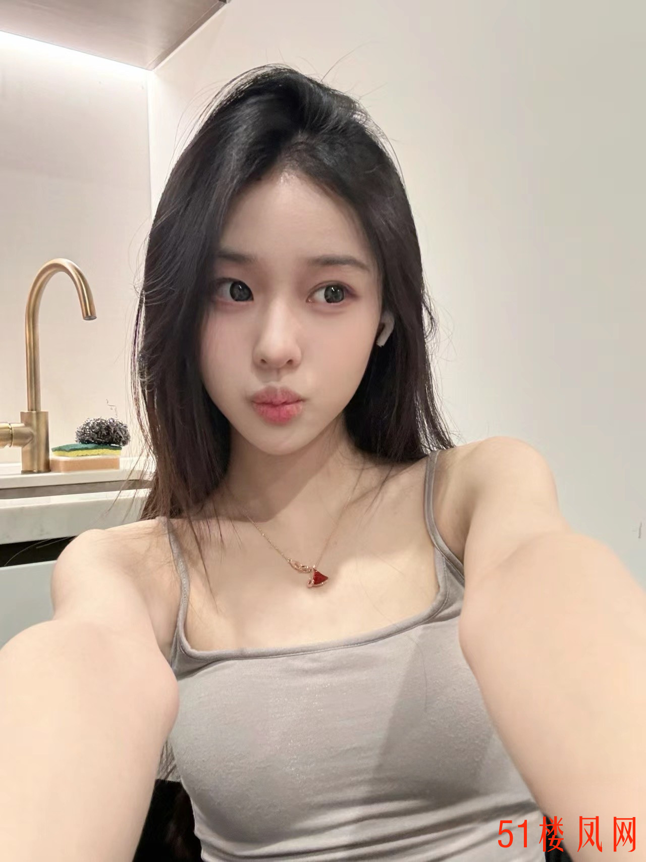 125199_WRQGNHNVGCRW3HU.jpg