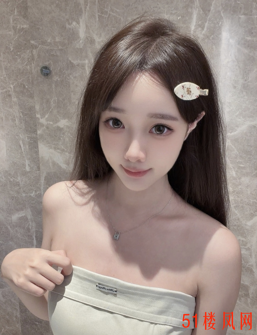 15A2BA1D40C125AA5F6CBF7E16E5D9F3.jpg