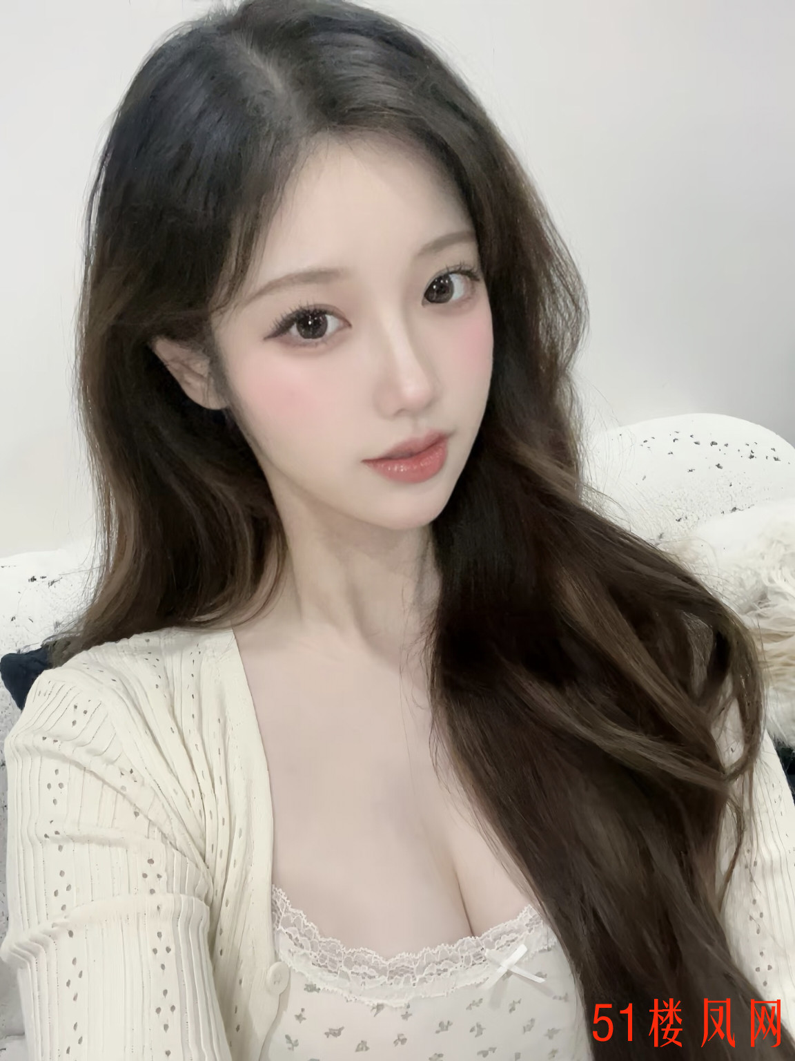60ECA710F00F84D73C9C9427D7B8A327.jpg