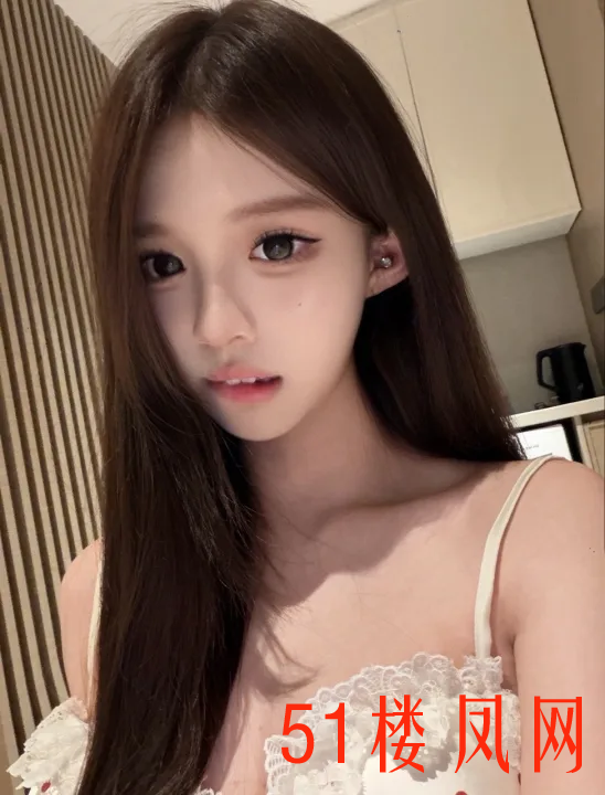 e952e465c1118bd2f6becfe526e3b445bbde2fdcc42698adbc2502f30b4ea99b.png