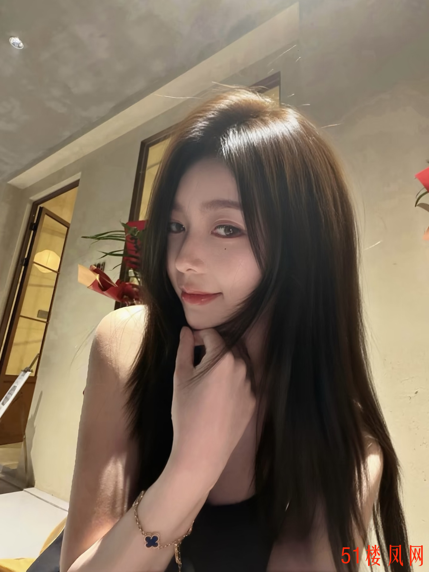 98FBA851FA0AE989298DD9EBF6BB3810.jpg