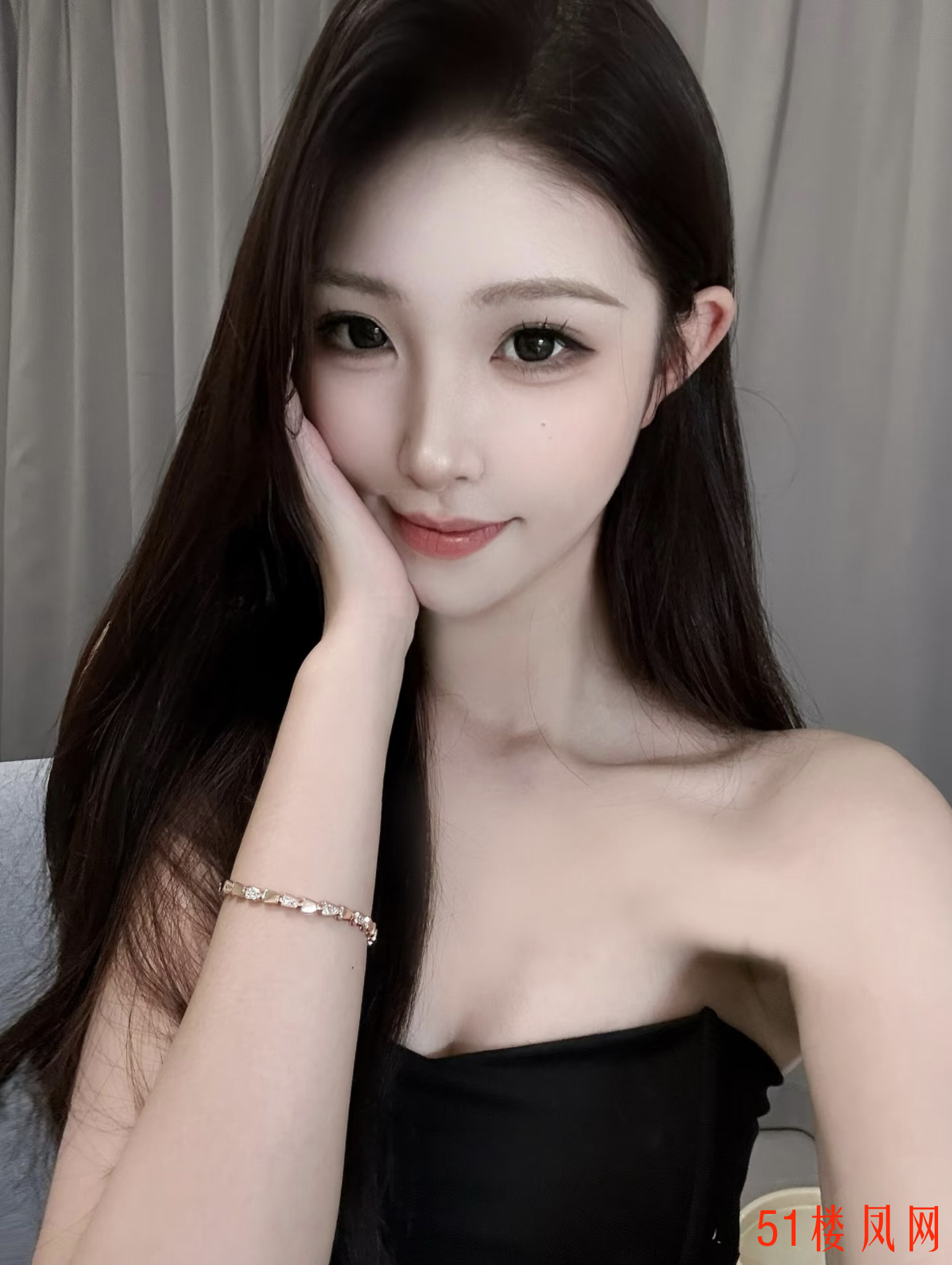 9B45B985BEE34A35F61D22D52EA4CA84.jpg