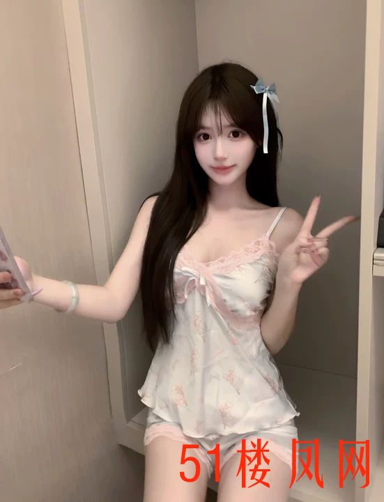 f70d1bad186c725cb6b704ac71e24531349d2a613dd70575392cbaa2be3ac87a.png