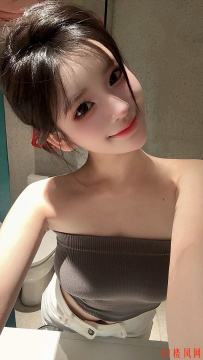 【上海】小茹妹妹吃奶玩逼亲小嘴