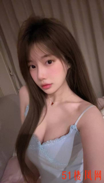 朝阳区青春妹子能吸会舔玩得舒服