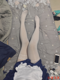 三亚刚下水小妹妹