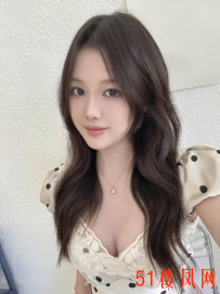 有点小成熟的纯妹纸