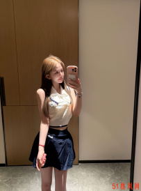 【苏州】如此嫩妹在我胯下尽情嗦，感觉很美妙