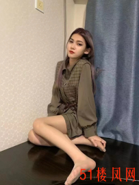 清纯天花板，皮肤好很配合