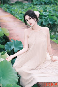 身材丰满肥臀大胸御姐