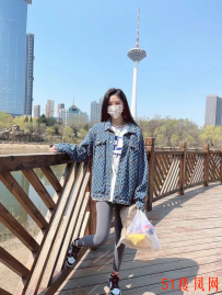 韵味成熟小姐姐