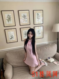 【青岛】身材真不错，小穴粉粉的，干的真舒服