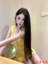 【广州】奶大粉b小骚妹