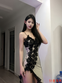 【烟台】服务系骚老师揉奶扣逼玩的开