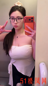 【北京】学生妹大胸妮子口完啪