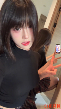 【洛杉矶楼凤】糖糖小妹能玩制服丝袜