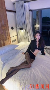 长沙兼职极品小骚逼颜值身材都还不错还有丝袜诱惑