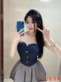 超骚反差婊很泻火