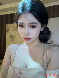 宝山极品尤物 粉木耳紧紧的