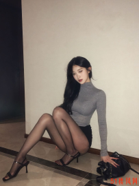 【保定】长腿嫩妹妹密穴有给舔值得拿出来共享