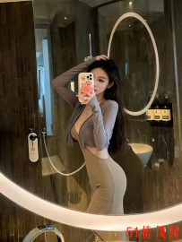 【重庆】小美女玩的开交了米就狠狠搞