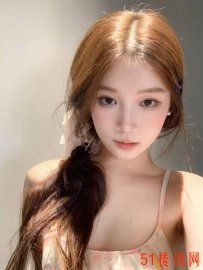 东莞00后极品小嫩逼