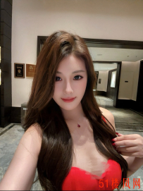 深圳市罗湖区性感骚女的制服诱惑