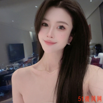 无锡市梁溪区大奶清纯妹后入大炮筒