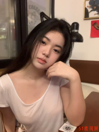 毕业大学生妹子