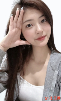 路南区身材白净性欲强小美女