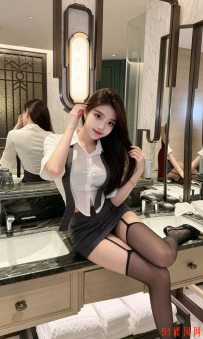 【上海】闵行觅得小嫩模C乳美腿