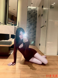 【南昌】小浪货玩的开还能69互嗨