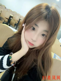 天河区丰满小甜妹