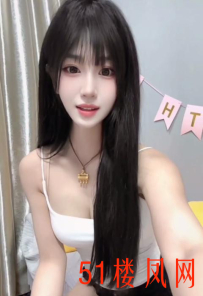 小雨身材让的欲忘爆棚