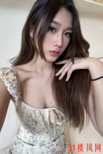 成都年轻小骚货骚穴粉红润滑