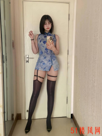 纽约楼凤骚妹子伺候的爽的不得了